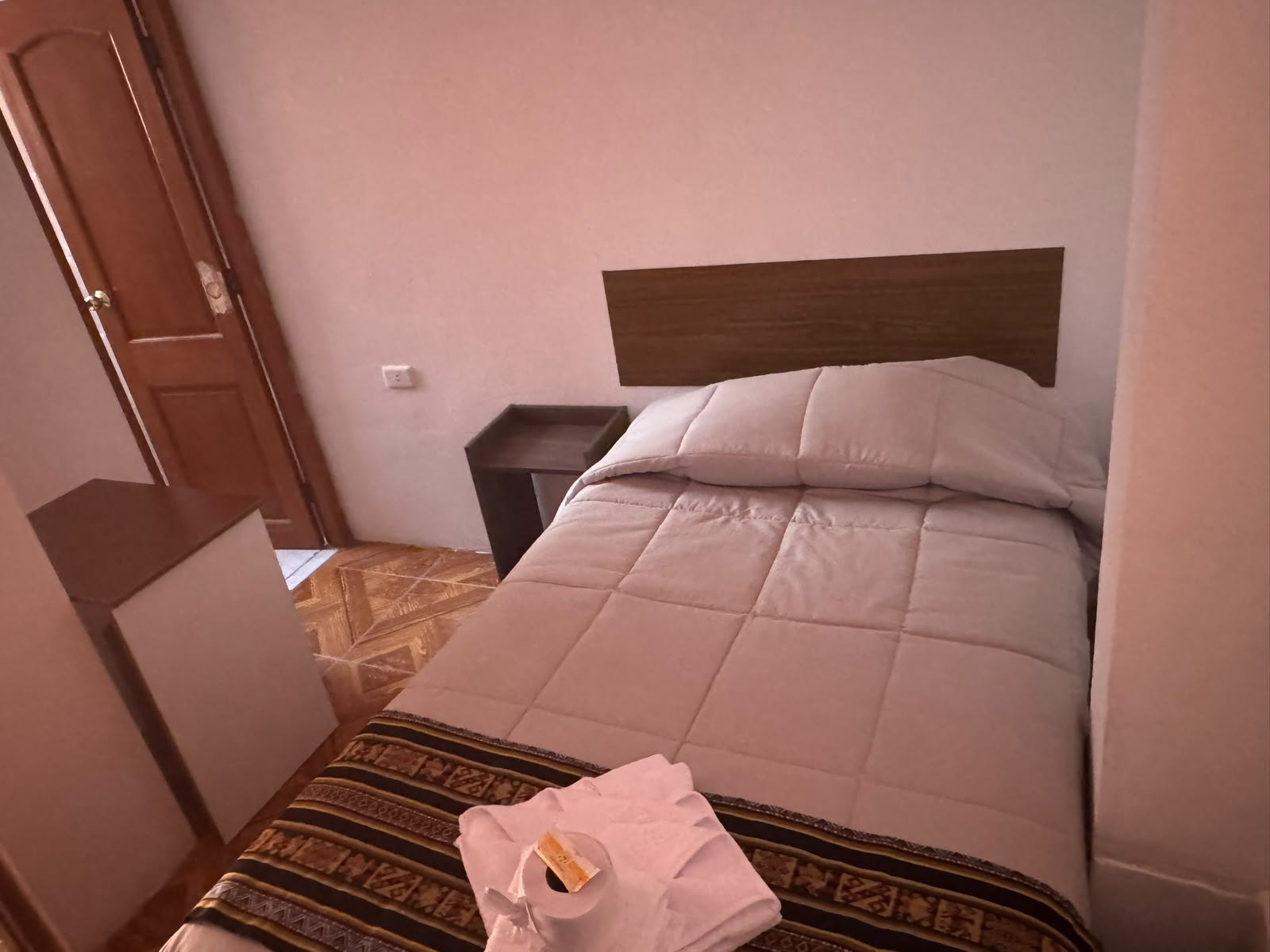 Ropa de cama y toallas preparadas